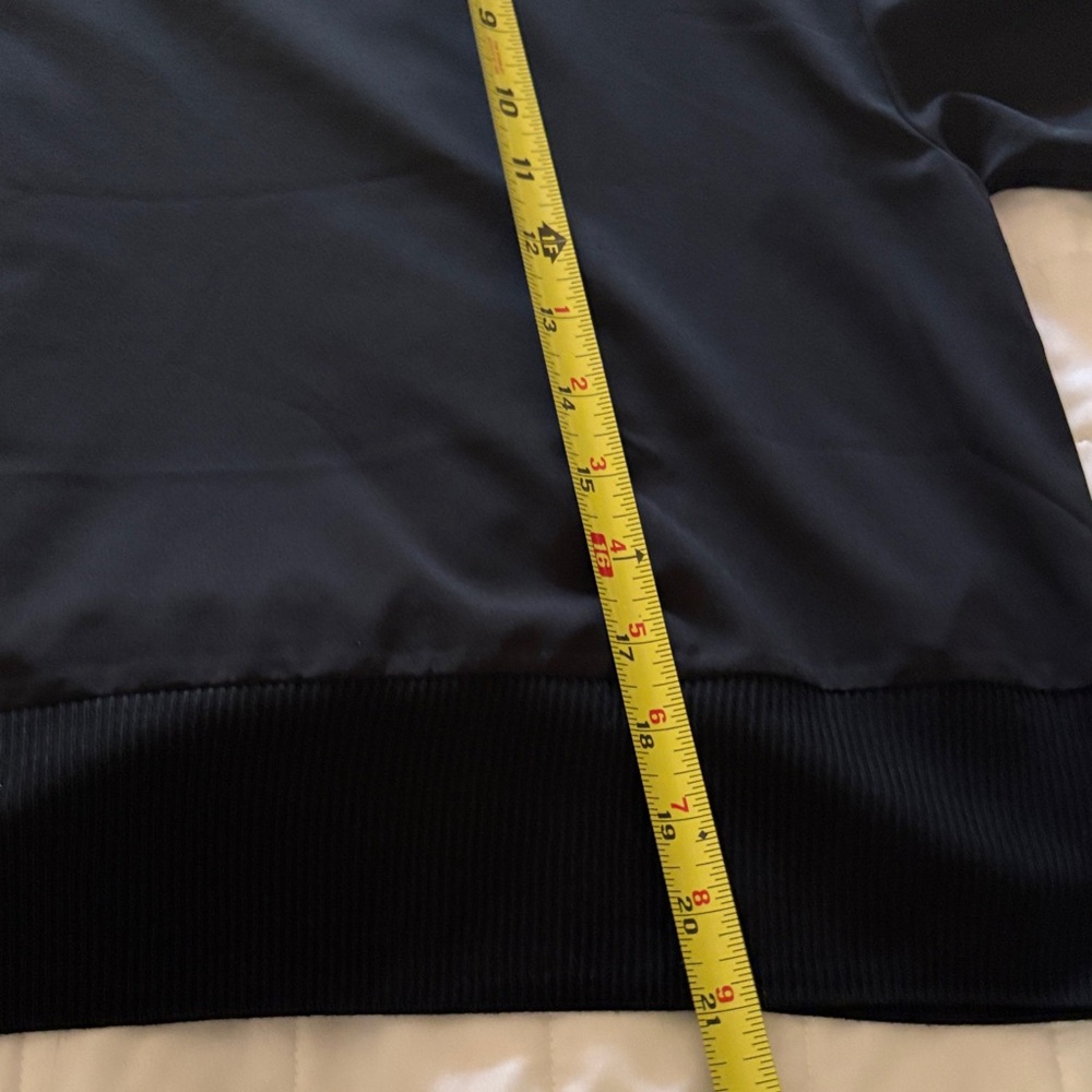 Athleta Black Zephyr Crop Tee - Picture 7 of 9